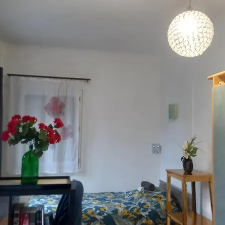 Ref 01 5 Minutes A Pied Metro Barbara Ligne 4 Appartamento *